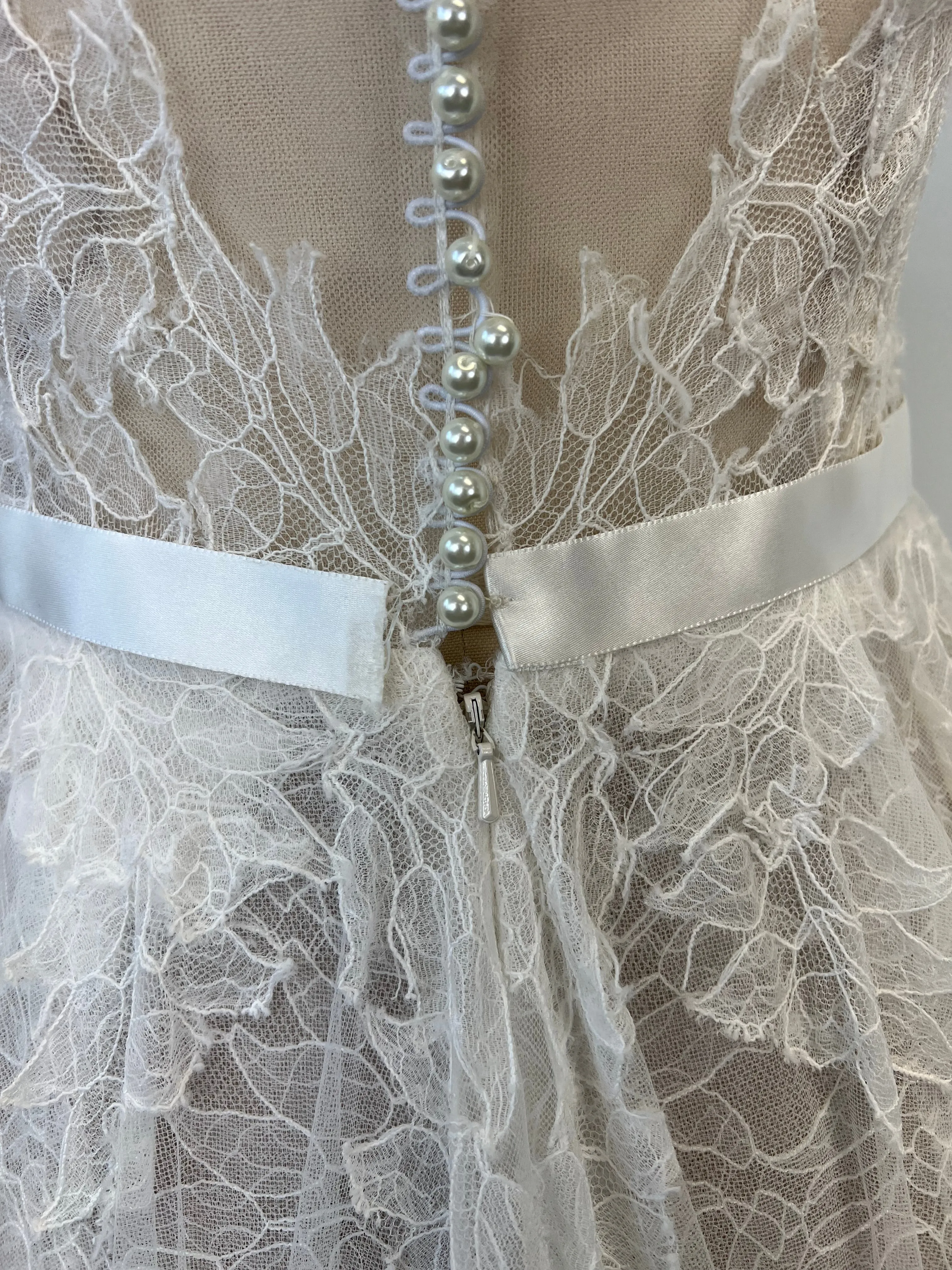 B / Watters 4061A Size 6