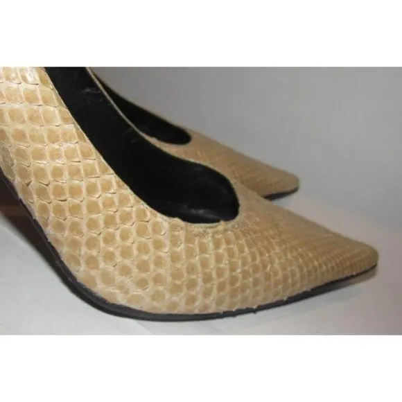 Gucci Champagne Colored Snakeskin Leather Pumps