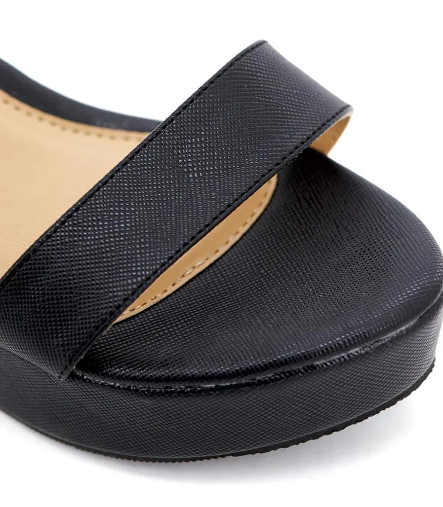 KAYANA SANDAL